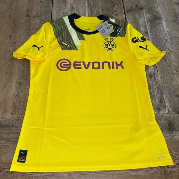 NWT PUMA BORUSSIA DORTMUND 22/23 REPLICA CUP Soccer Jersey - Picture 2 of 14